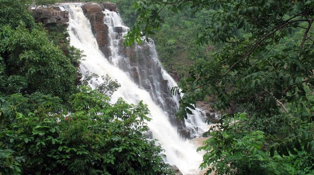 Teerathgarh Waterfall, Bastar
